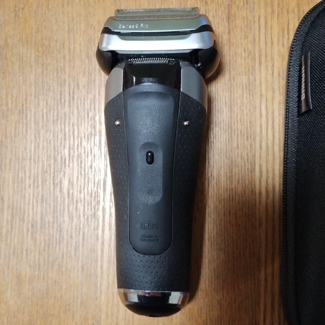 Braun S9 Pro 電気シェーバー　使用品　替刃オマケ付き　9415S