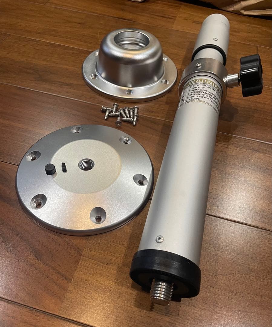 【訳あり特価品❣️】キャンピングカー用　テーブル棒　伸縮調整可