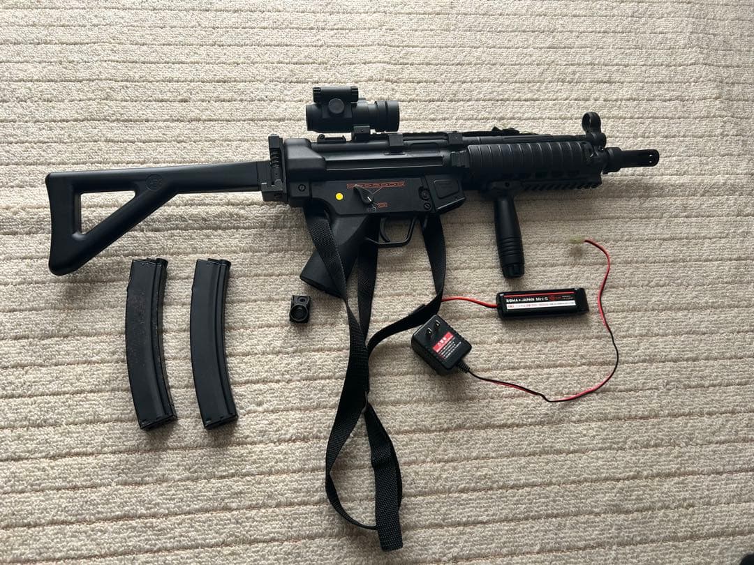 東京マルイ 電動ガン バッテリー付き