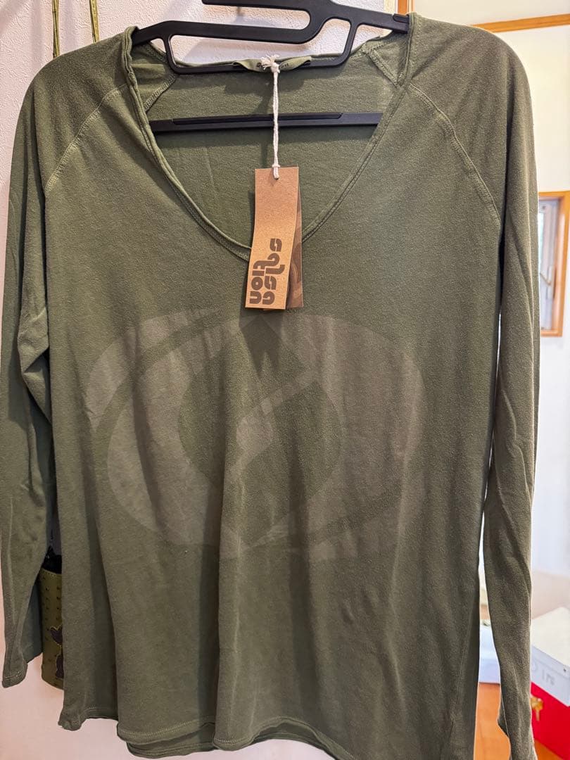 salsation サルセーション　Long V-Neck AG M