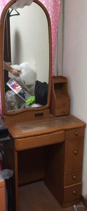 鏡台　ドレッサー　ライト、コンセント、引き出し付き