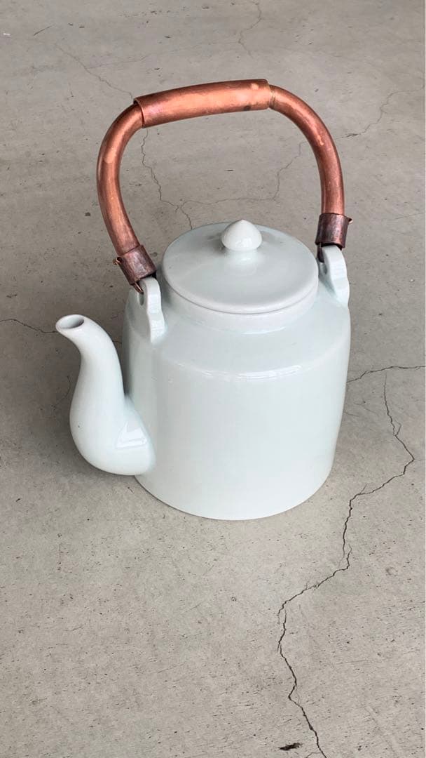 Lee Gee Jo イ・キジョ 白磁ポット（日本未入荷）