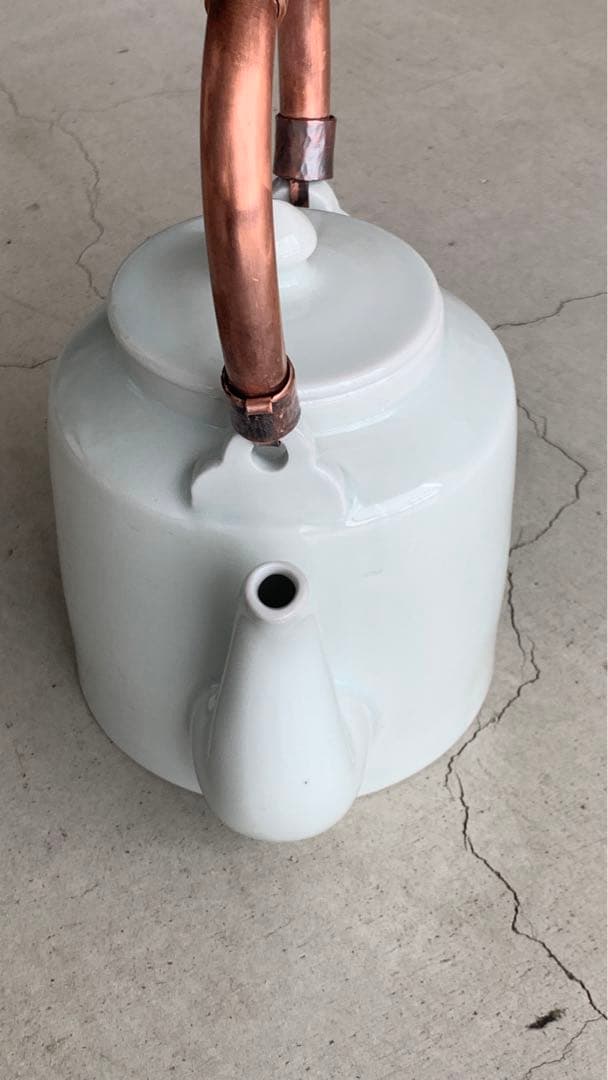 Lee Gee Jo イ・キジョ 白磁ポット（日本未入荷）