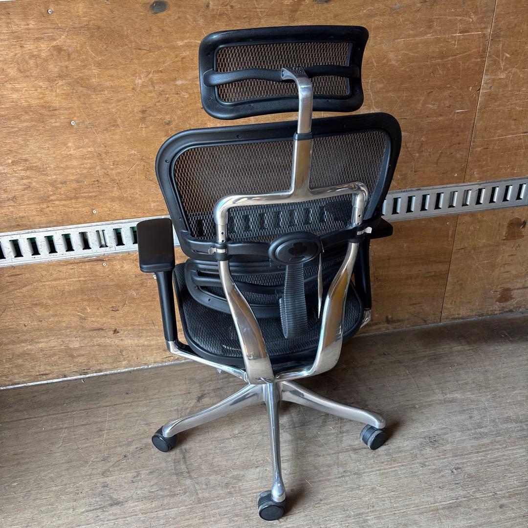 Ergohuman エルゴヒューマンプロオットマン内蔵型