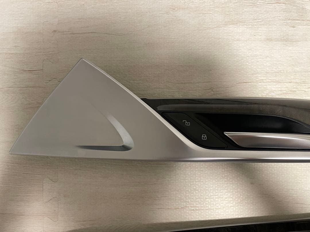 【純正/美品】 G30/G31 純正ドア・トリム・パネル 4点セット