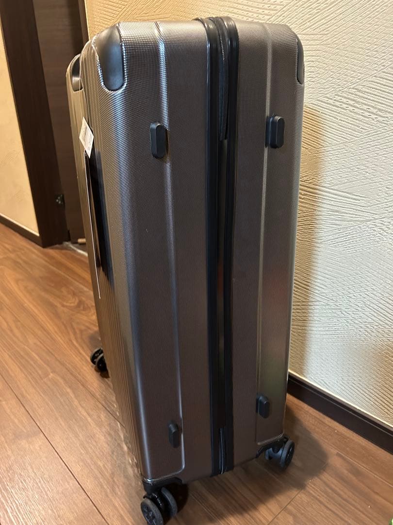 新品　キャリーケース　大容量　LLサイズ