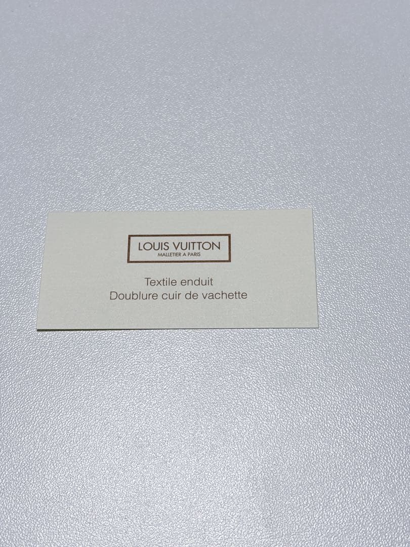 LOUIS VUITTON（ルイヴィトン） ジッピーウォレット / モノグラム