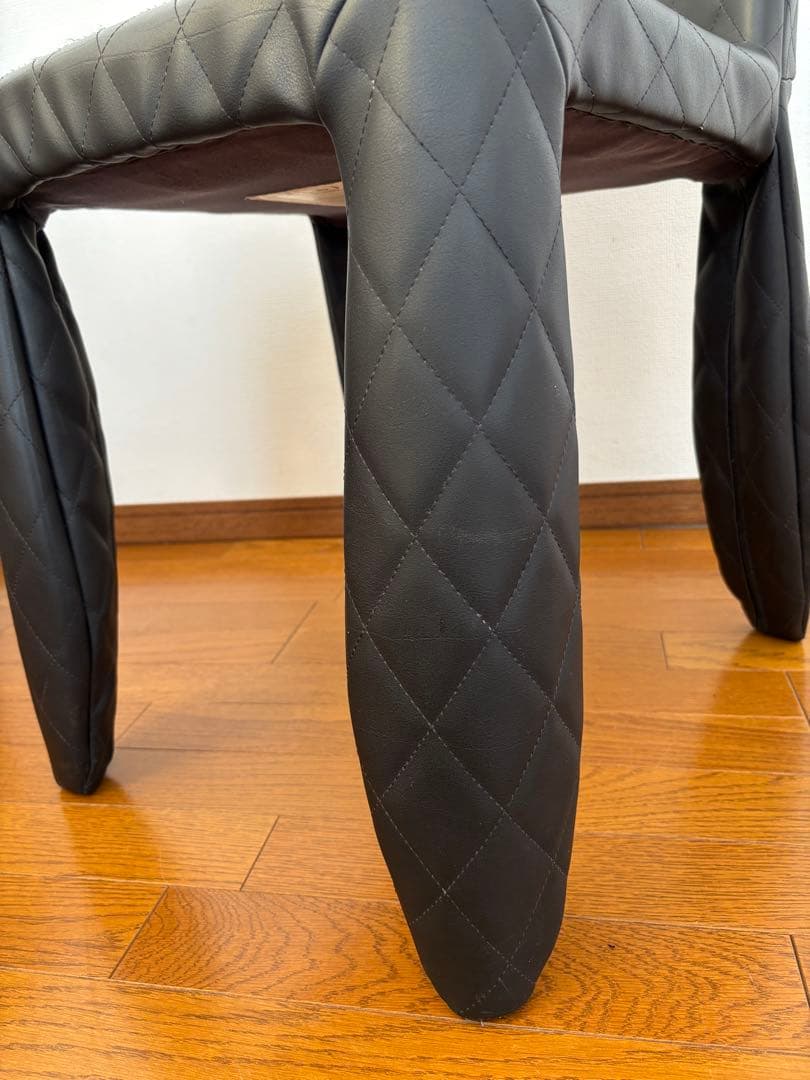 moooi モーイ　SFCH-MONSTER 刺繍あり モンスターチェア／2