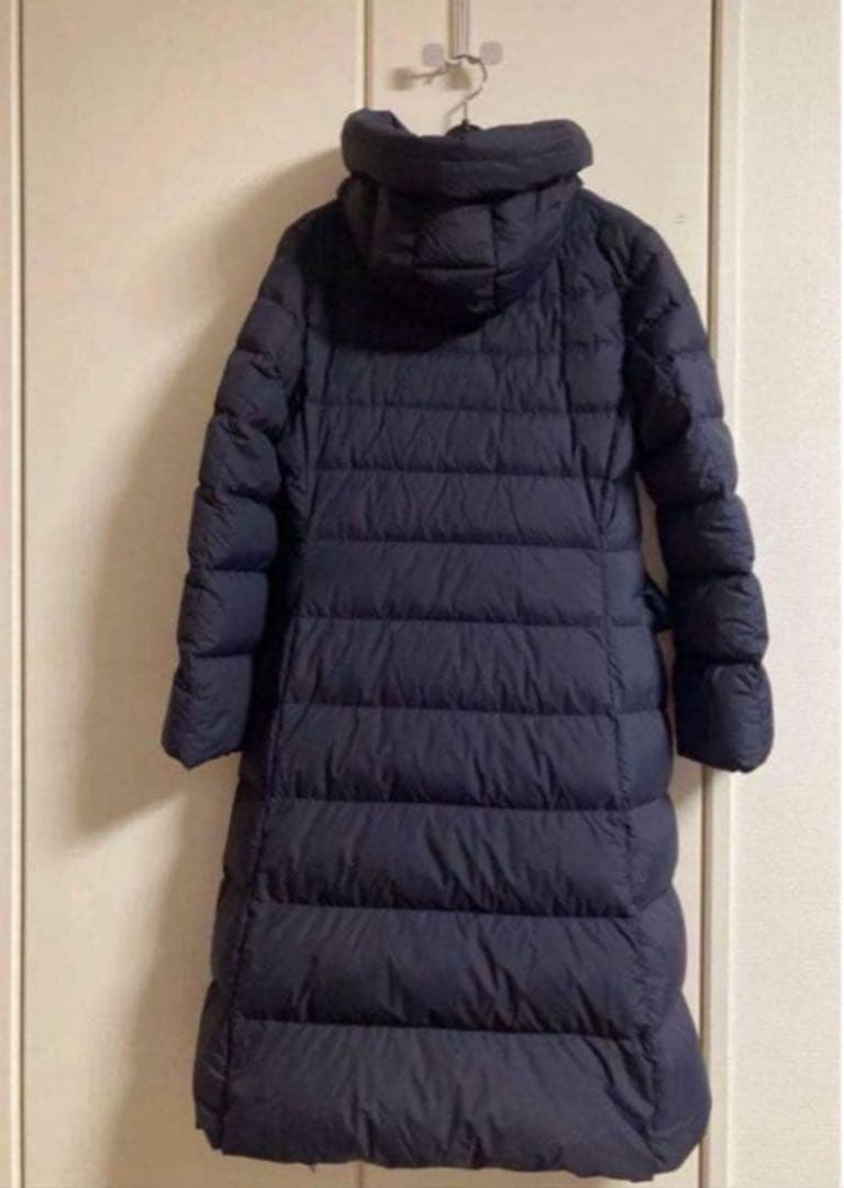 新品同　ユニクロ＋J　ウルトラライトダウン　フーデットコート　ネイビー　S