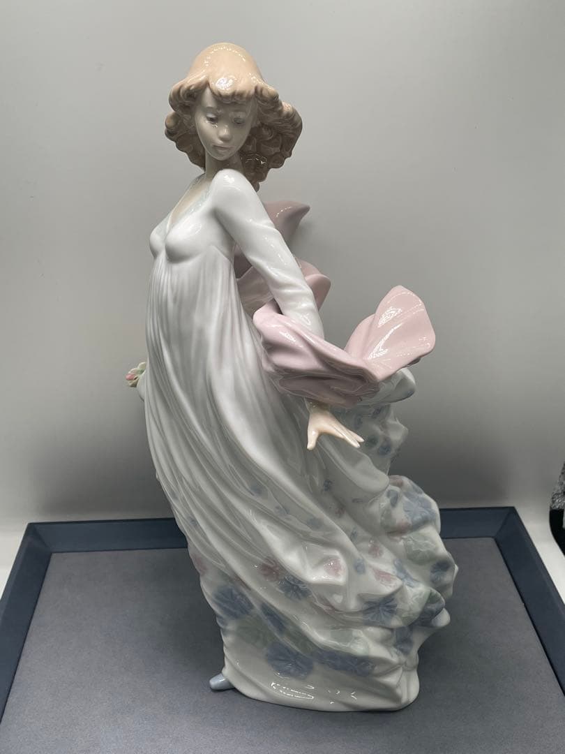 リヤドロ　春の輝き　箱あり