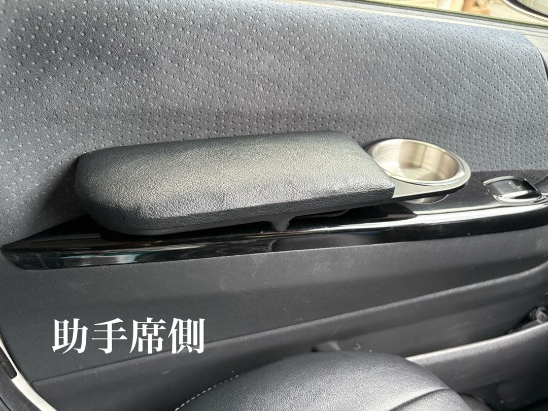 ハイエース200系　スーパーGL アームレスト運転席側&助手席側