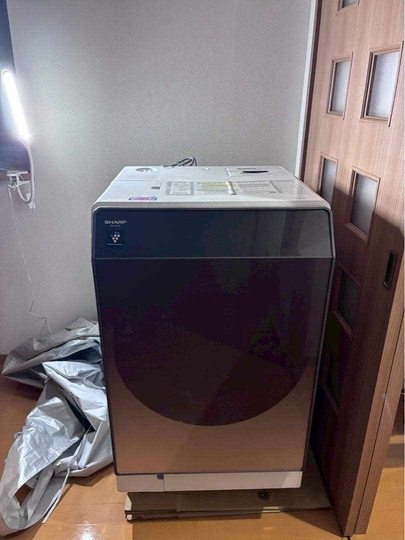 (ともち)SHARP ドラム式洗濯機 本体