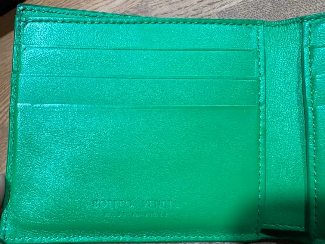 ボッテガヴィネタ カセット 財布 カードケース グリーン