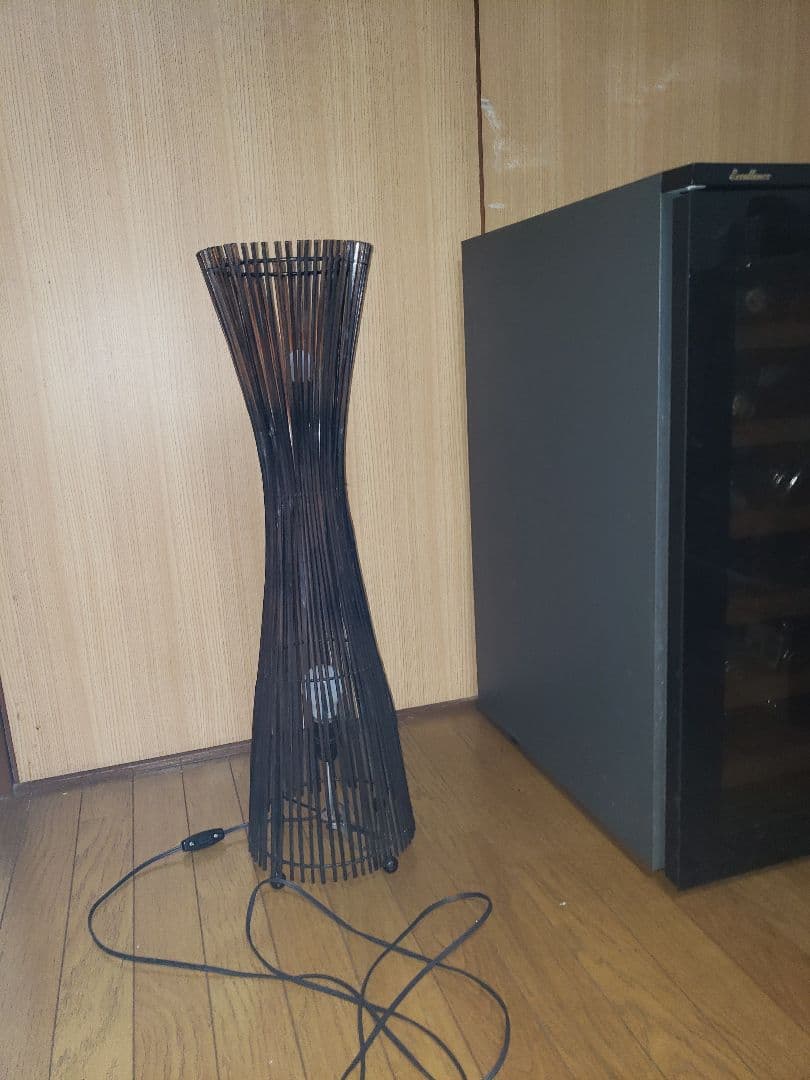 フロアスタンドライト 2灯スタンド照明　アジアン　バリ風　竹製