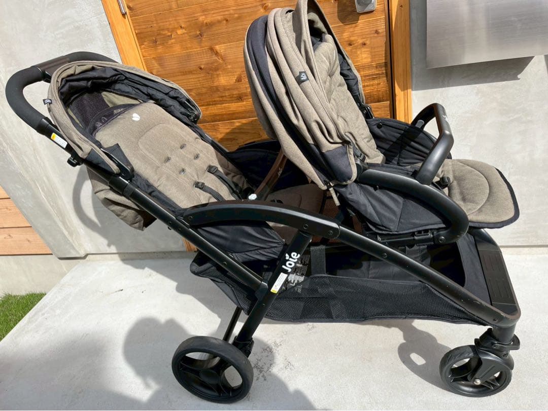 joie 二人乗りベビーカー エヴァライトデュオ　縦型ベビーカー