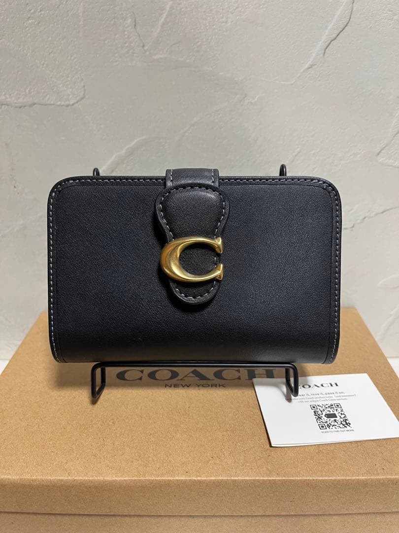 ✨️新品未使用✨️COACH ブラック 二つ折り財布