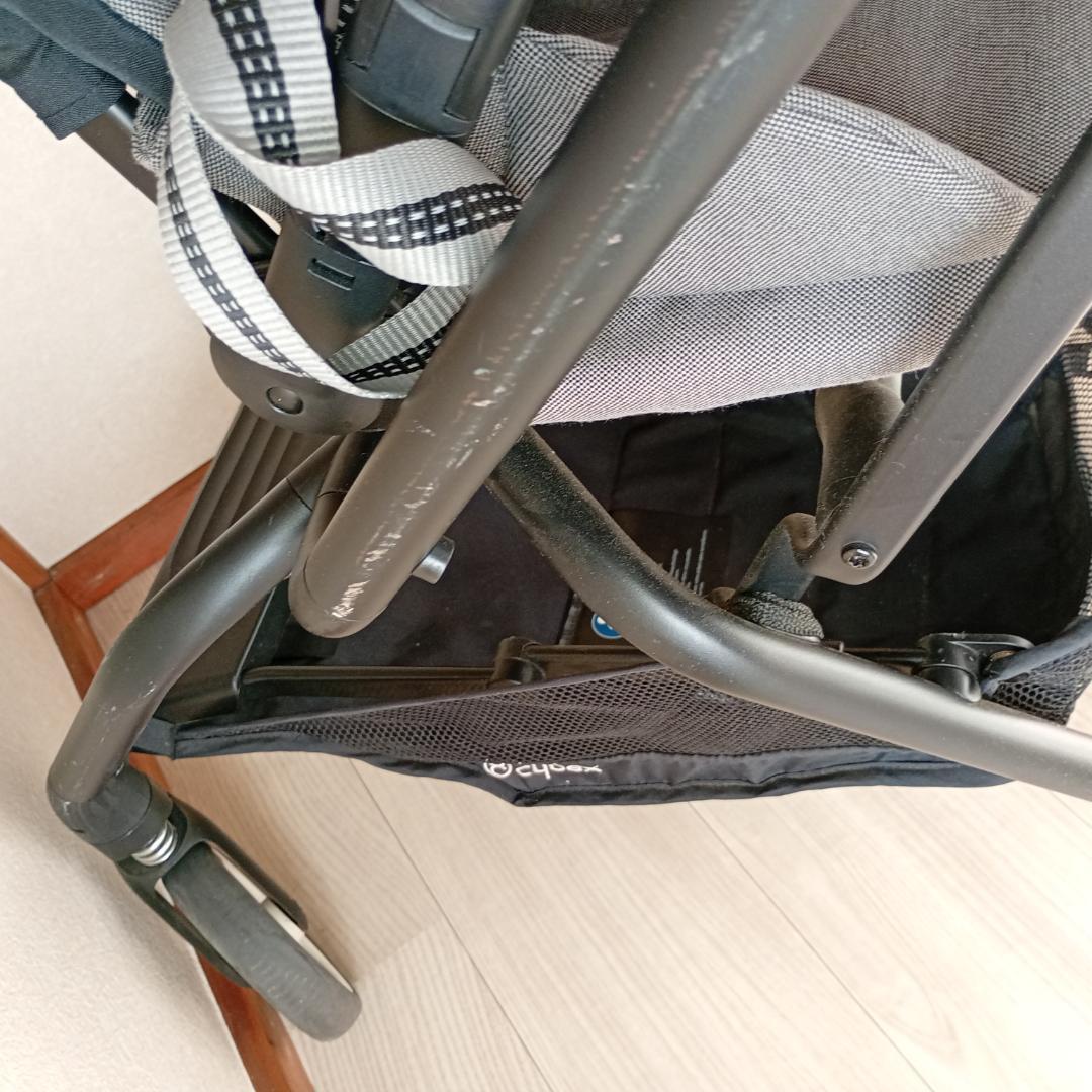 サイベックス cybex EEZY S TWIST2 ベビーカー クッション付
