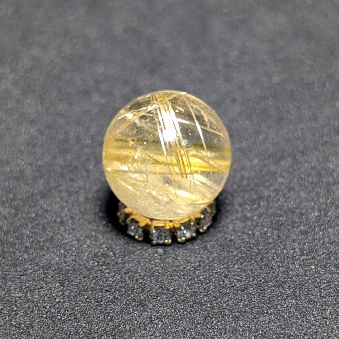 一点物【金色の針がカッコいい】タイチンルチル 10ミリ 粒売り 貫通穴あり