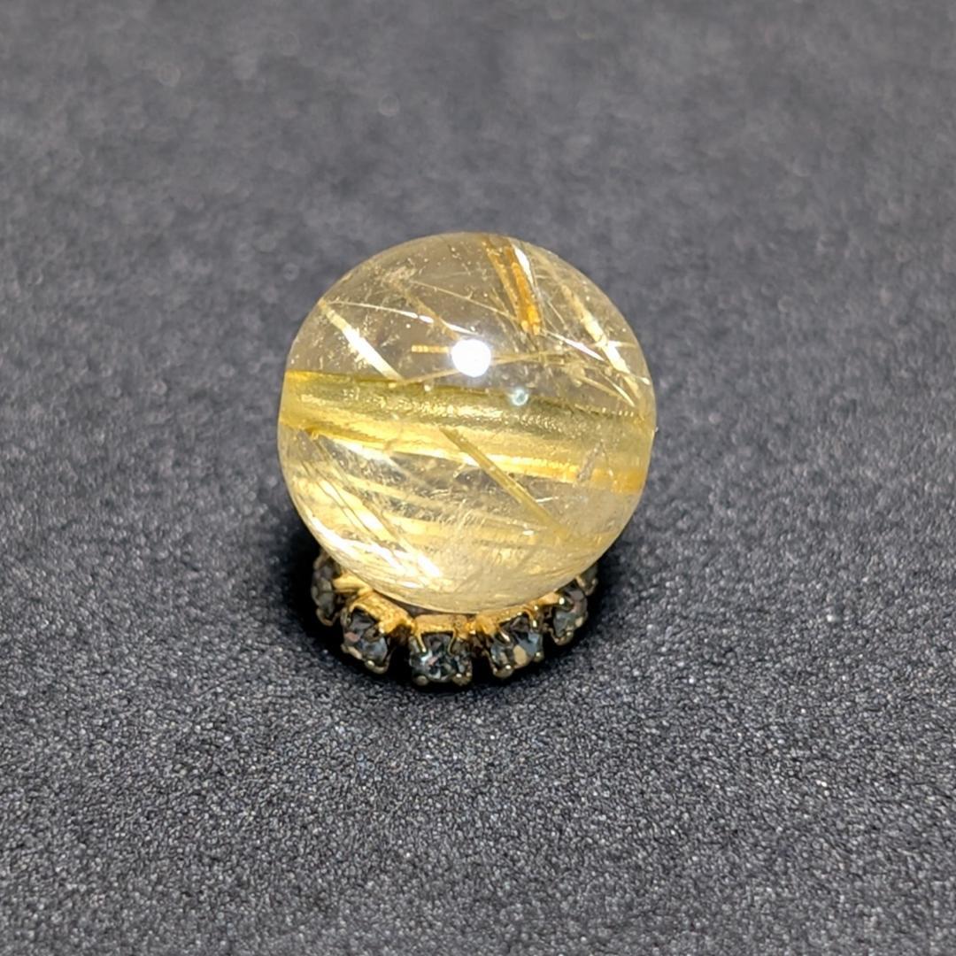 一点物【金色の針がカッコいい】タイチンルチル 10ミリ 粒売り 貫通穴あり