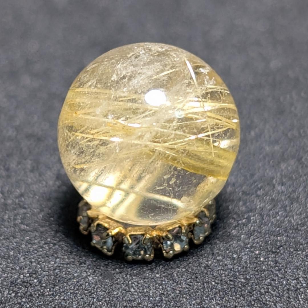 一点物【金色の針がカッコいい】タイチンルチル 10ミリ 粒売り 貫通穴あり