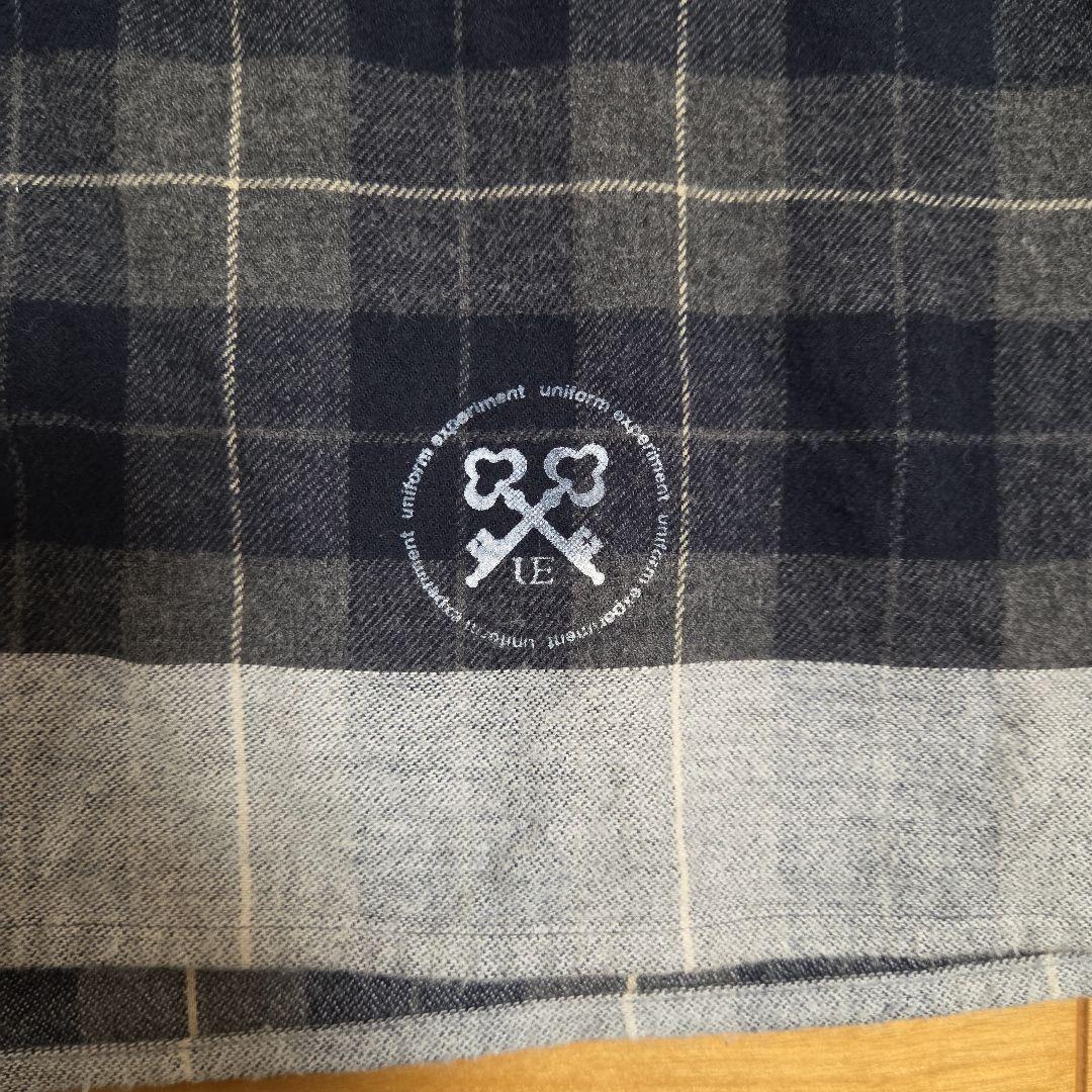 【美品】uniform experimentネルシャツ ネイビー系チェック