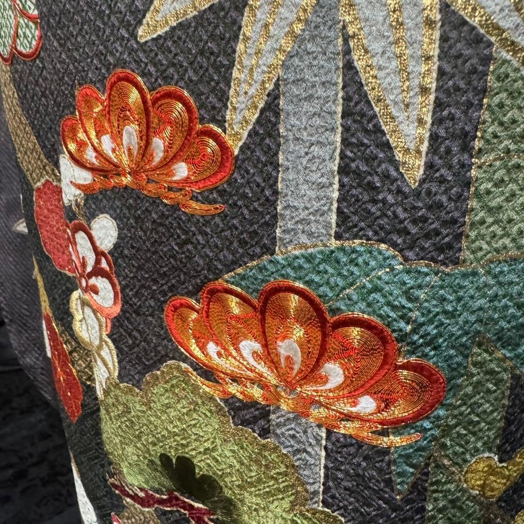 美品　総絞り　本絞り　松竹梅　金彩　駒刺繍　逸品　フルセット　振袖　振り袖