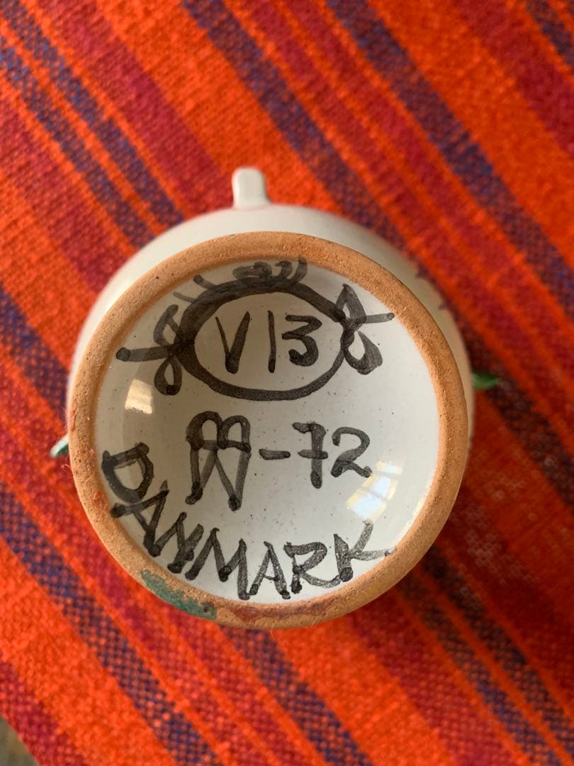 ビヨンヴィンブラッド　ビンテージ1972年帽子を被った可愛い女の子１箇所修復有り