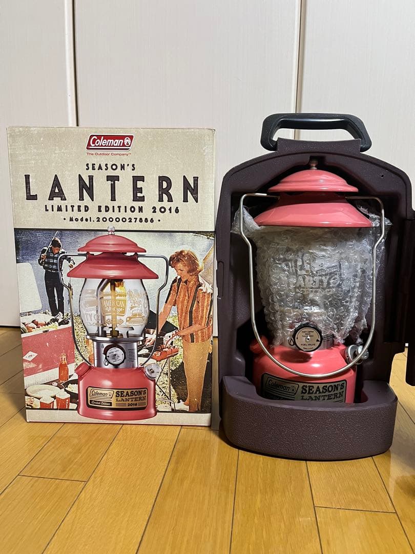 新品未使用　Coleman シーズンズランタン 2016 限定版　希少品ピンク