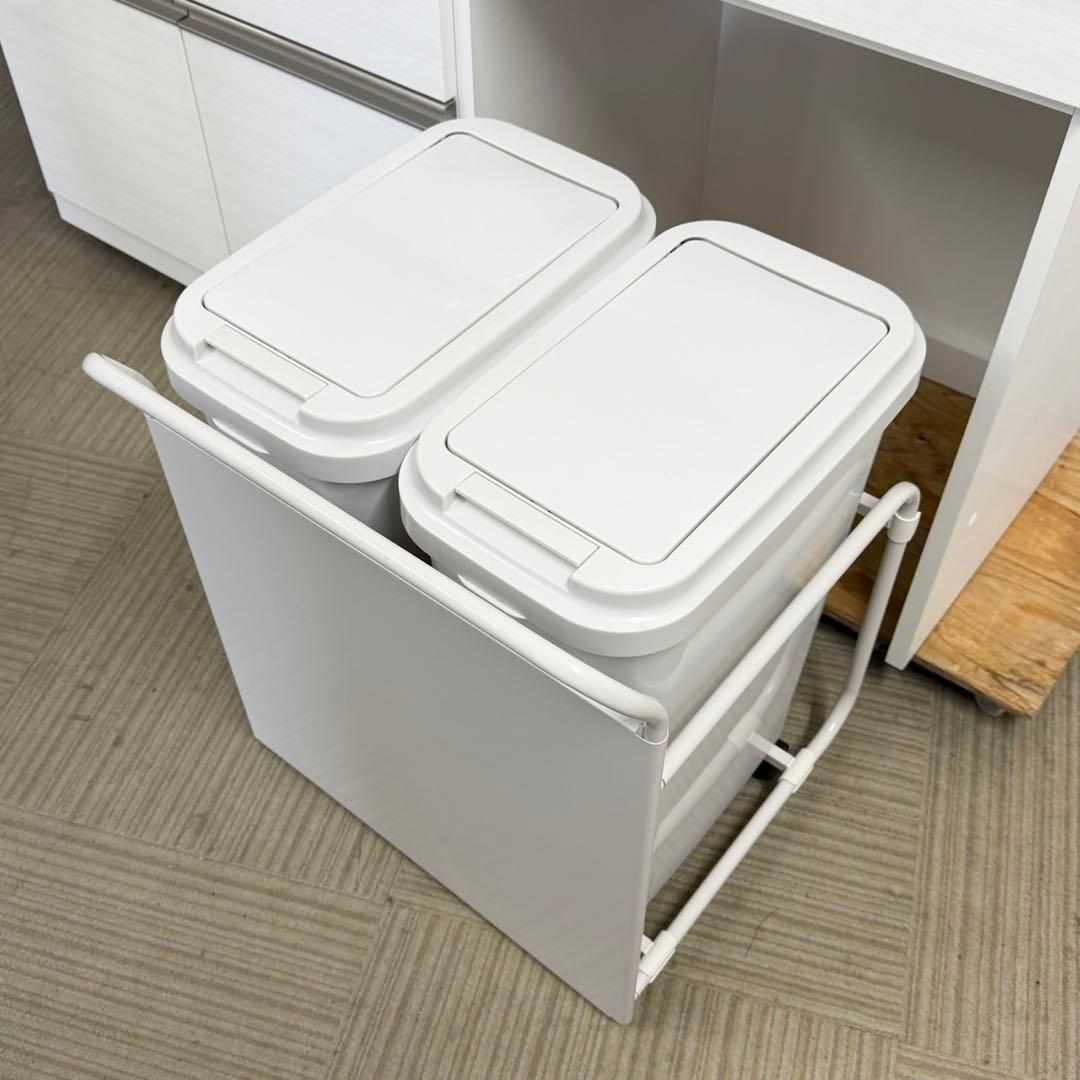 現行モデル ニトリ 140cm幅キッチンカウンター(リガーレ) ダストボックス付