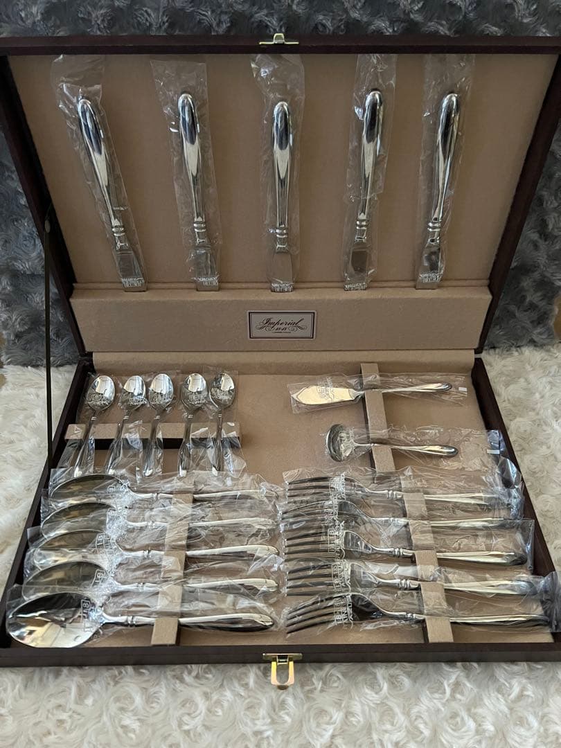 アズマ　カトラリーセット　インペリアル 18-18 ディナーセット〈22本〉※