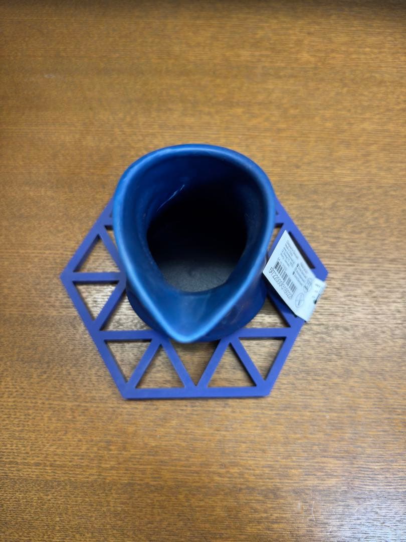 カサ・ミラ　花瓶