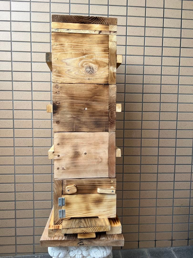 日本ミツバチ重箱式巣箱　手作り　4段　　　2