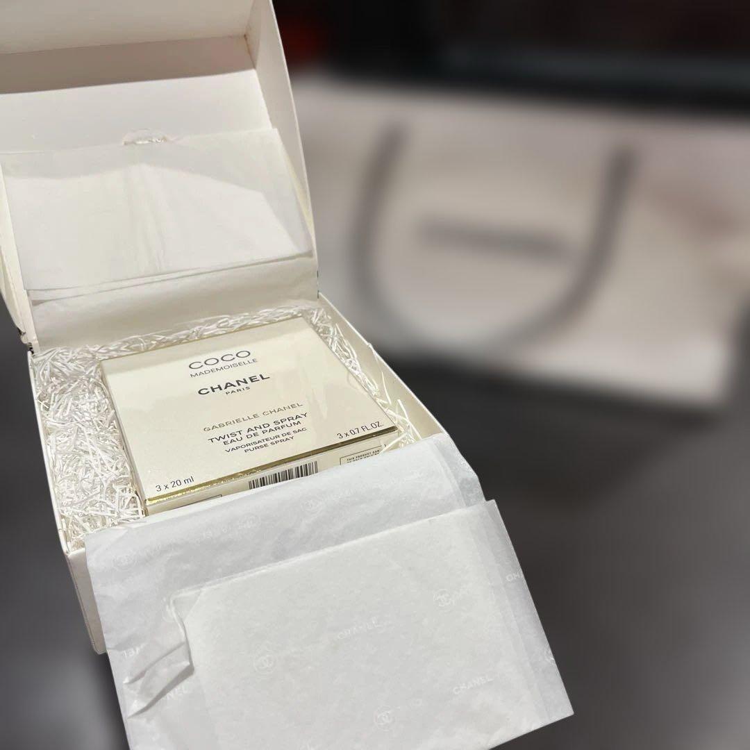 CHANEL ココ マドモワゼル ツイスト オードパルファム 箱・袋つき