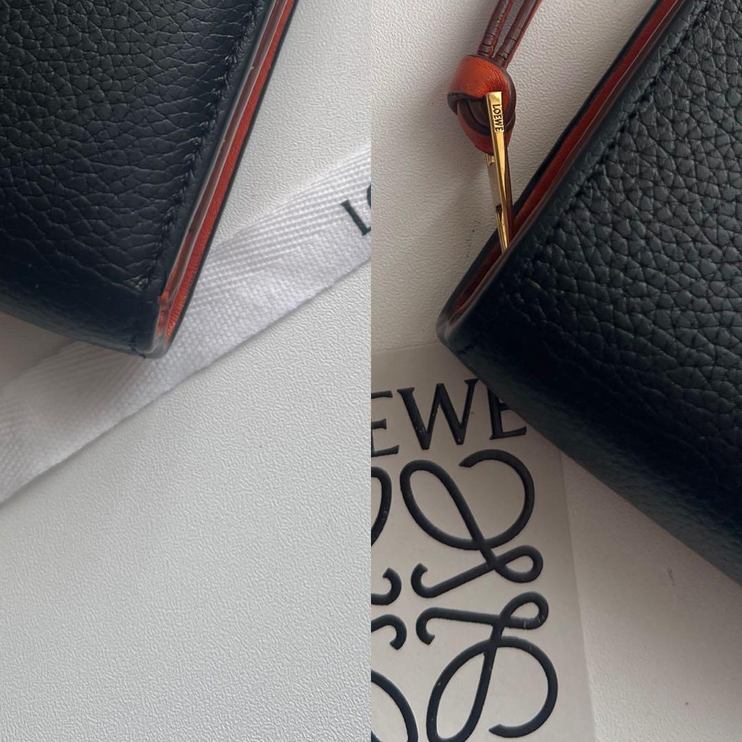 124 極上美品 LOEWE ロエベ 2つ折り財布
