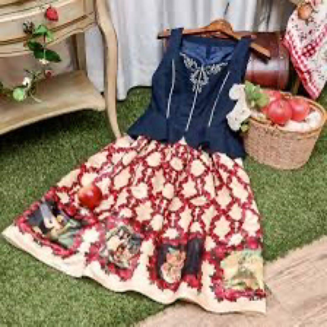 axes femme 白雪姫 ワンピース