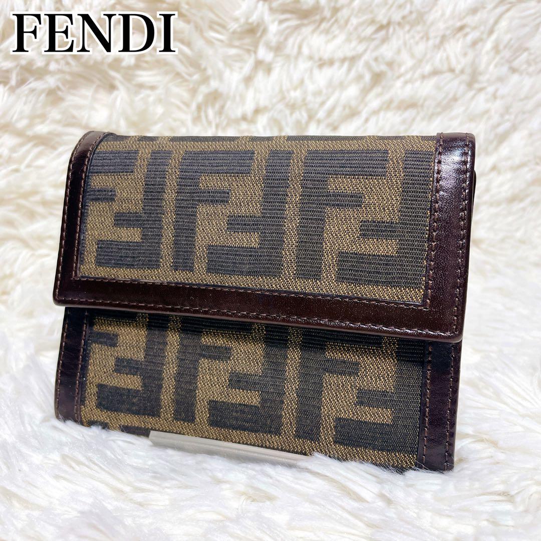 フェンディ FENDI ズッカ柄 三つ折り財布