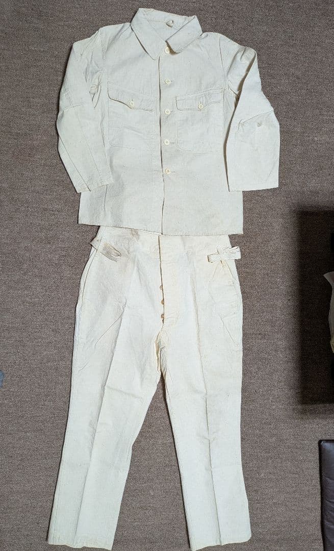 処分価格！貴重品　日本軍　作業着　上下セット　未使用？