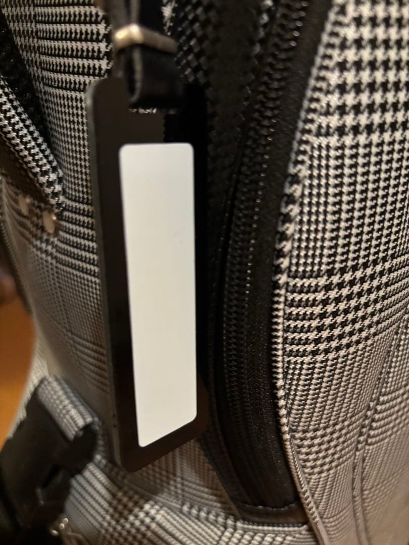 ゼクシオ XXIO キャディバッグ 軽量　GGC-X111 ネームタグ未使用