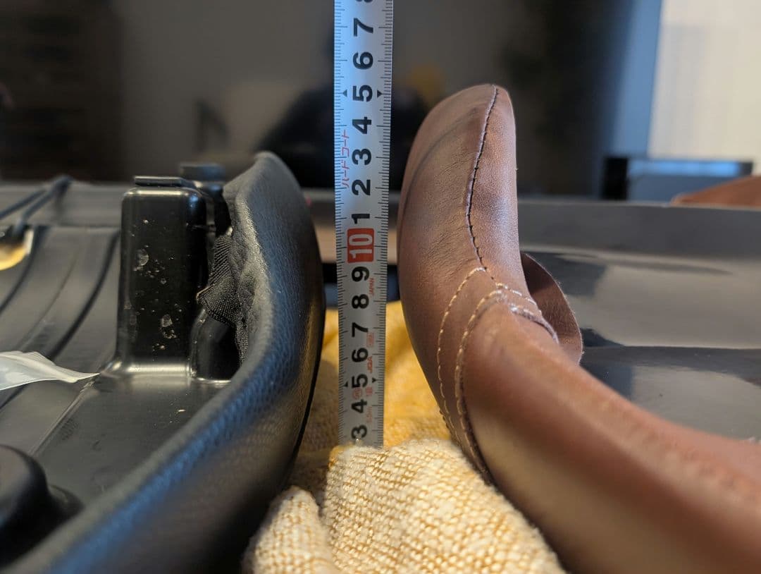 【新品未使用】ドゥカティ スクランブラー 本革シート motor rock