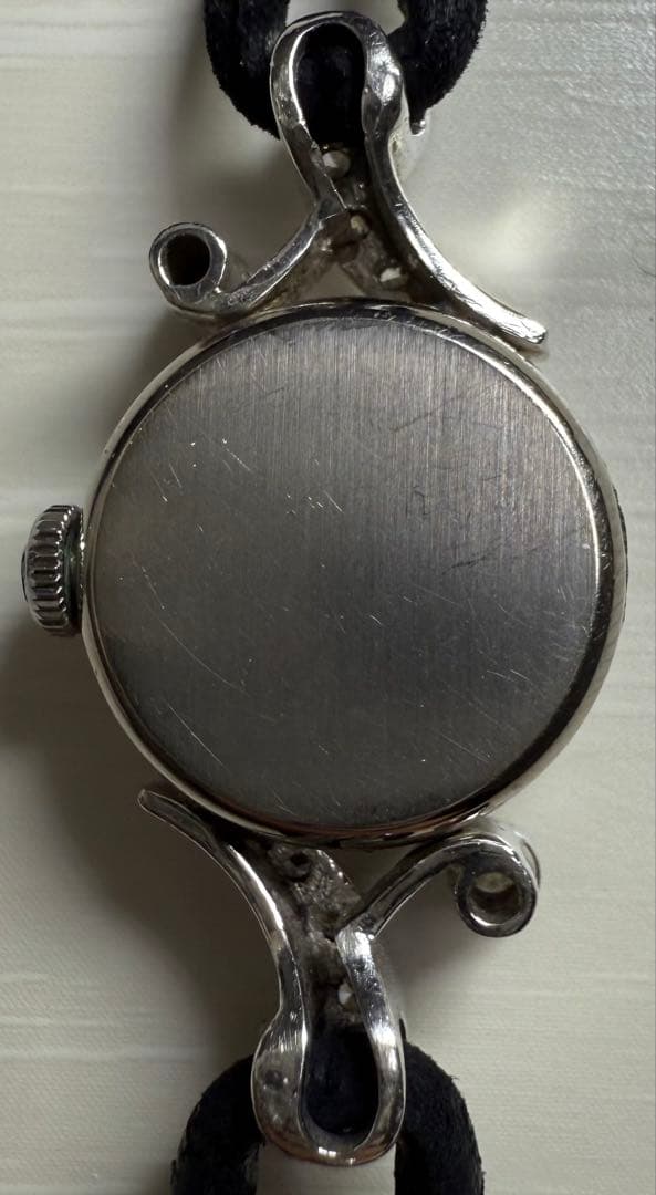 OMEGA オメガ 手巻き シルバー文字盤 カットガラス 天然ダイヤモンド