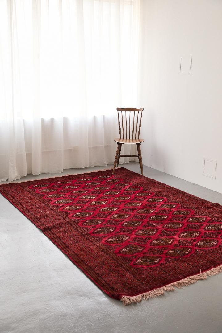 大型ヴィンテージラグ　パキスタン産　トライバルラグ（287×190cm）赤　黒
