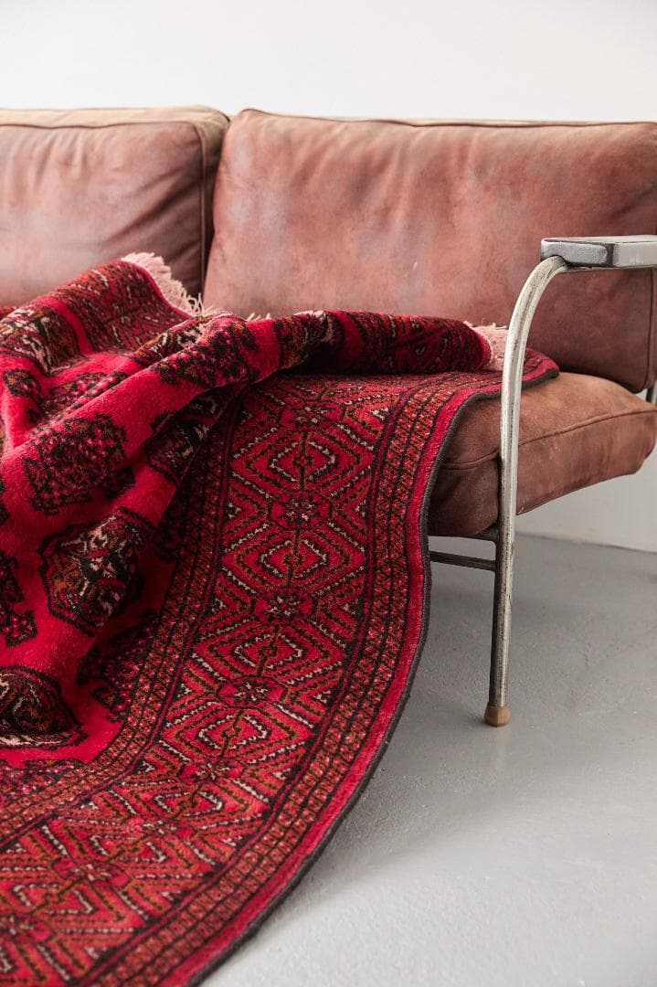 大型ヴィンテージラグ　パキスタン産　トライバルラグ（287×190cm）赤　黒