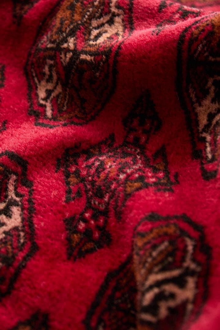 大型ヴィンテージラグ　パキスタン産　トライバルラグ（287×190cm）赤　黒