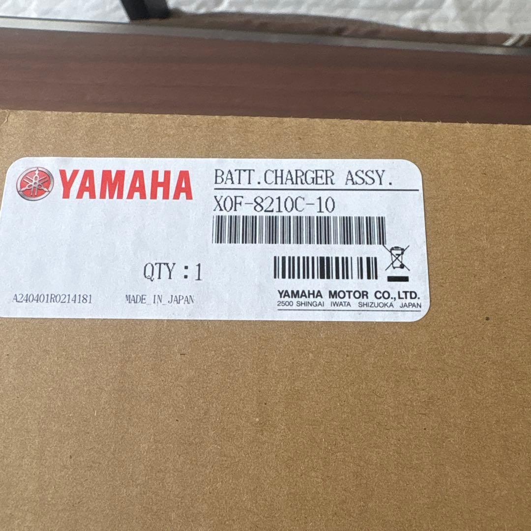 YAMAHA バッテリーチャージャー X0F-8210C-10
