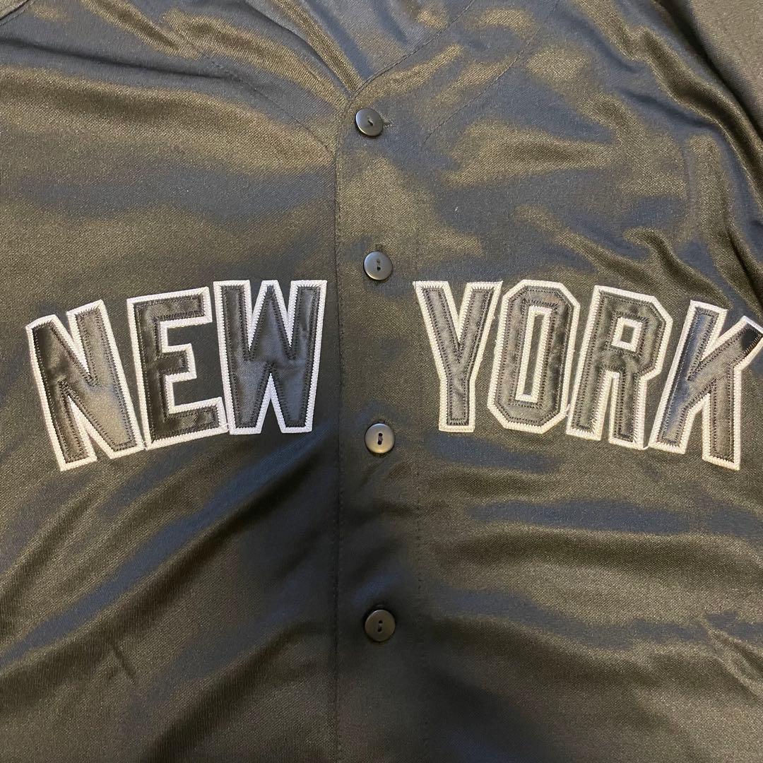 ニューヨーク ヤンキース 2009 MLB ブラック25番 Majestic