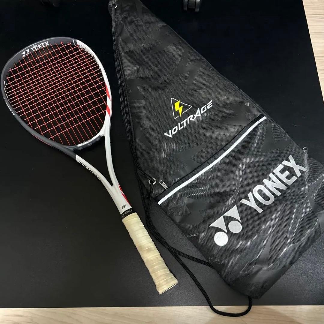 YONEX VOLTRAGE7S 軟式テニスラケットとケース