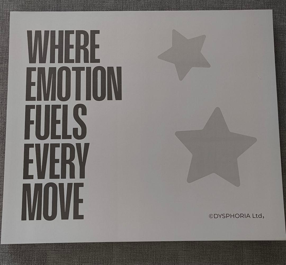 ピ*チ様 DYSPHORIA NaNA ガラスマウスパッド