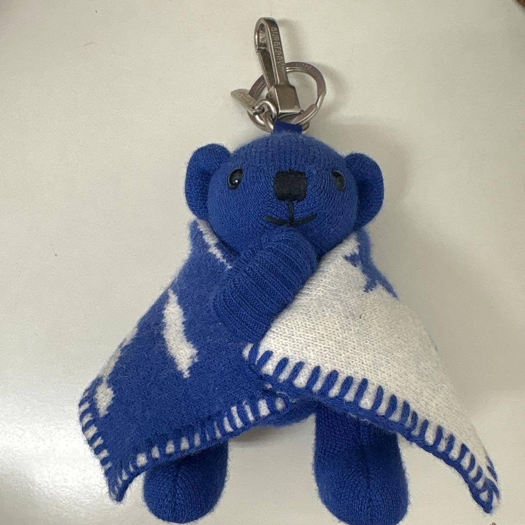 BURBERRY クマ型キーホルダー 青