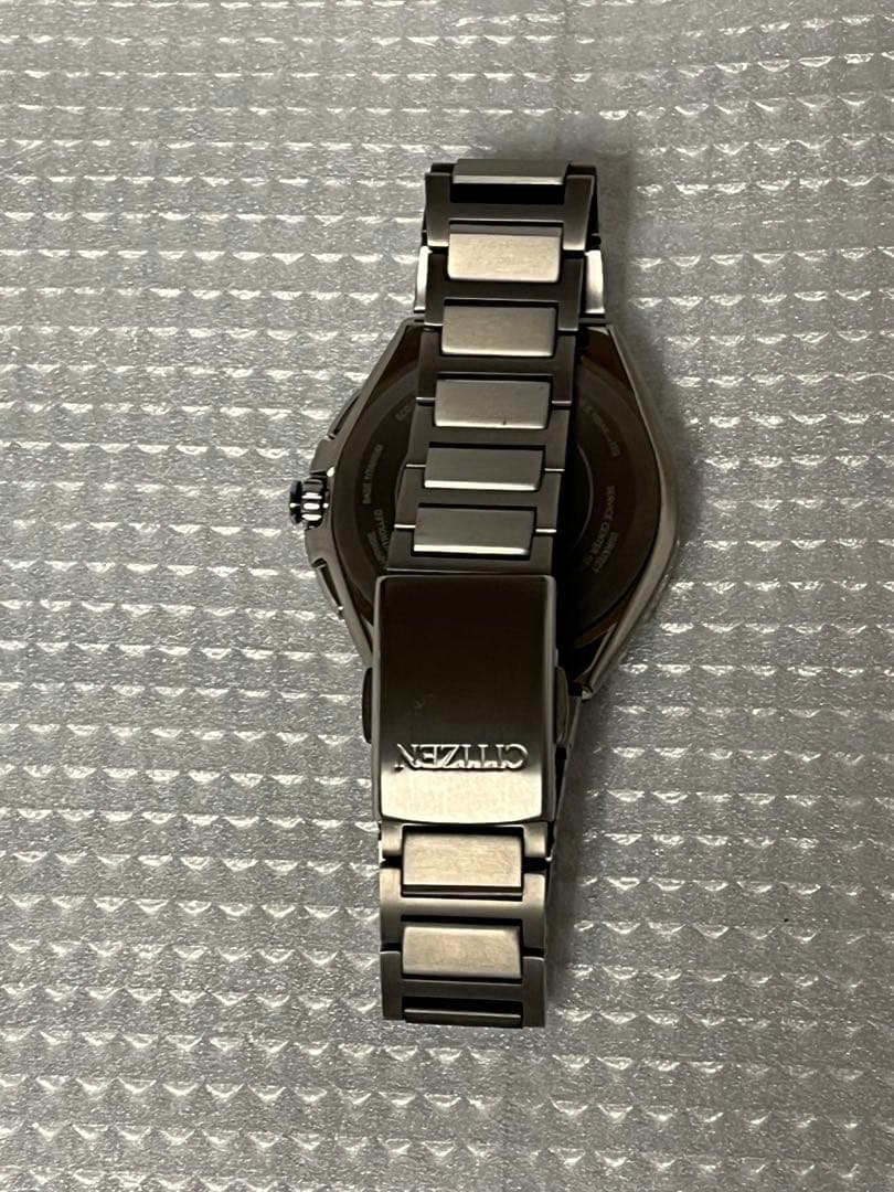 シチズン アテッサ エコドライブ電波時計 スターウォーズ R2-D2限定モデル