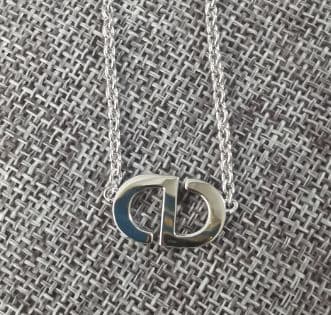 美品Dior CDロゴ クリスタル ネックレス